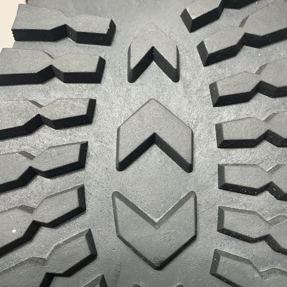 Guess Black Multi Those Logo Boots - Picture 7 of 16